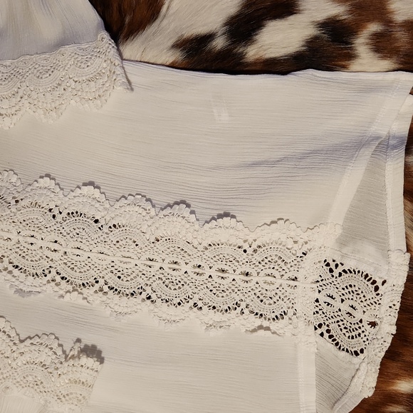 White Coverup with Lace la Vie en Rose Aqua Sz XS - Picture 5 of 6